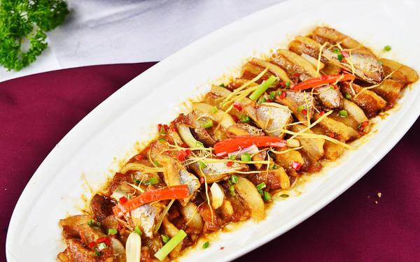 五星級廚師長推薦地道的10道粵菜,做法簡單又下飯,上桌就光碟 五星級廚師長推薦地道的10道粵菜,做法簡單又下飯,上桌就光碟