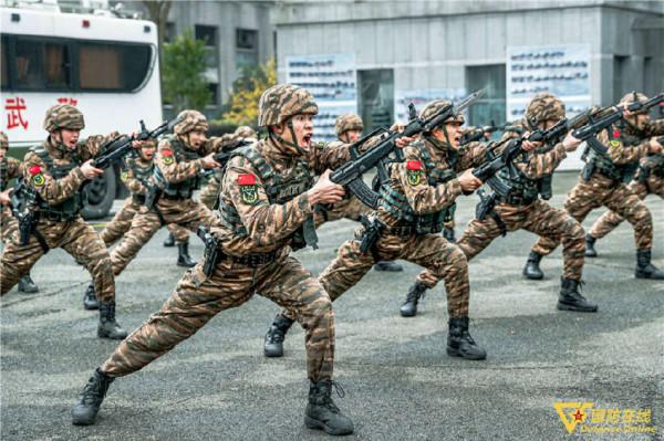 戰術、格鬥、刺殺,武警官兵掀起新年度訓練熱潮 戰術、格鬥、刺殺,武警官兵掀起新年度訓練熱潮