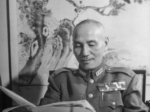 武漢大學首任校長晚年：隨蔣去往臺灣，退休後常嘆氣落淚