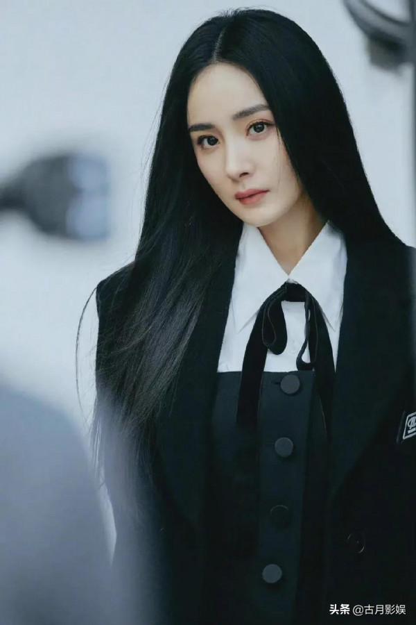 黑長直女星高圓圓、劉亦菲、楊冪、娜扎，誰是你真正的女神？