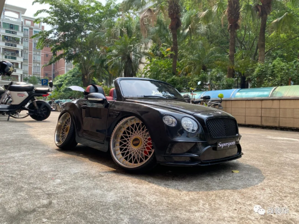 姿態風本田十代雅閣，自己踏進&quot;改裝坑&quot;還要拉兒子下水？