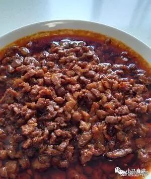 10款豬肉特色菜品，做法精簡，肉味香濃，大家特別愛吃這一類菜