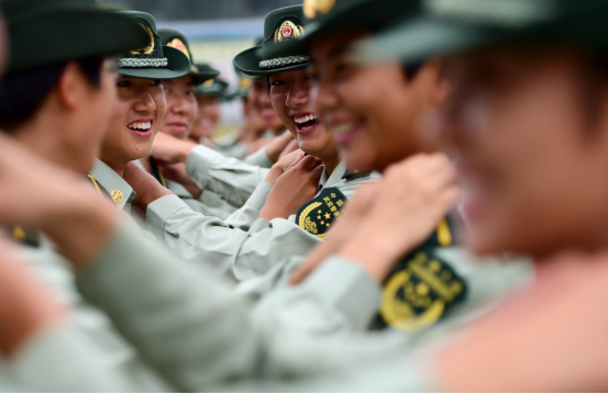 2021徵兵出現新變化，學歷門檻有一定提高，但矮個女生機會更多了