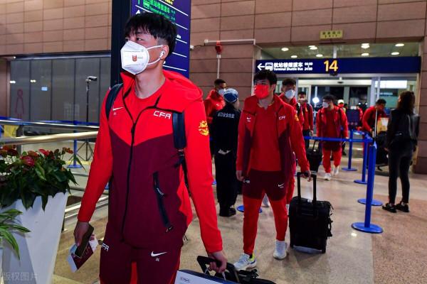 國足赴日已獲特批：比賽具有高公益性，被要求控制代表團人數