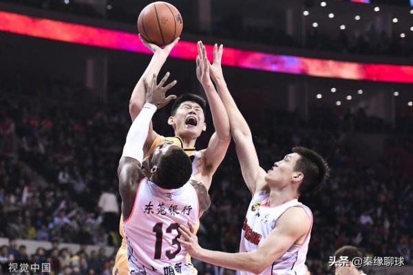 強強對話，廣東略勝一籌！廣廈想贏球，胡金秋和外援需爆發