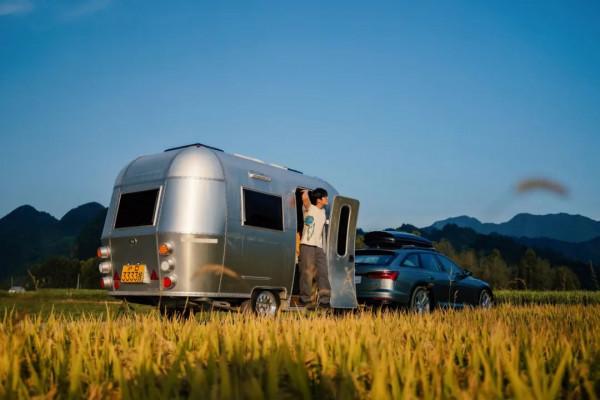 原來瀟灑的人，都這樣自駕遊