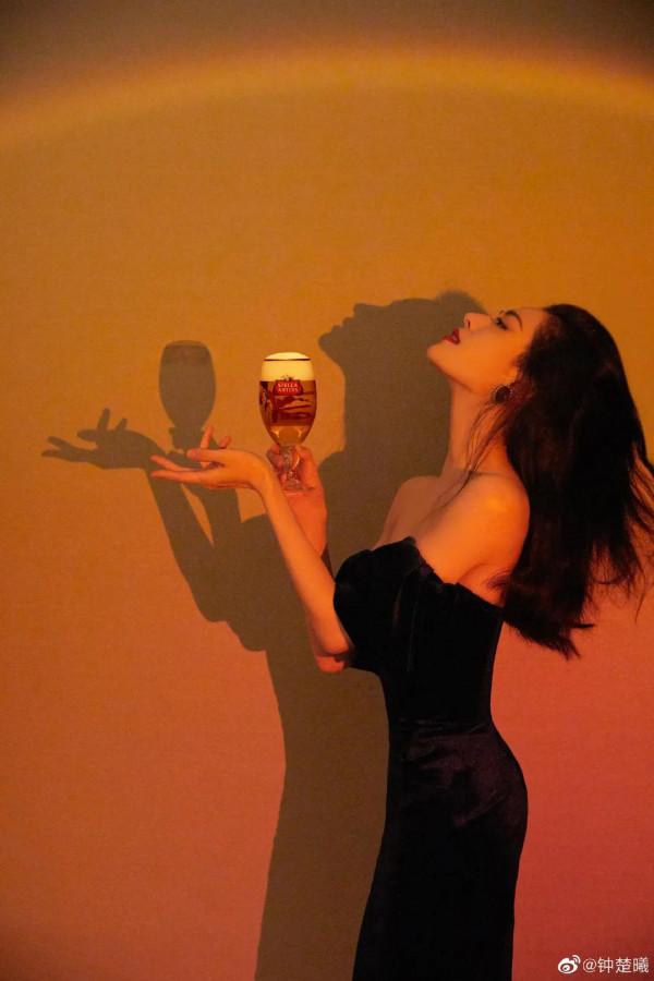 鍾楚曦高畫質桌布 鍾楚曦高畫質桌布