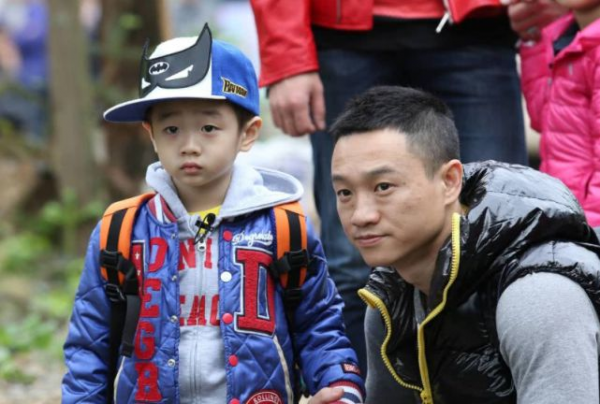 星二代虎年變化大：多多妝太濃、曹格女兒變辣妹，甜馨越長越像媽