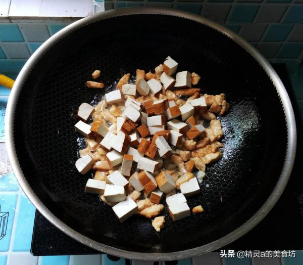 天冷，建議多吃這道家常菜，簡單一炒好吃又營養，還不用擔心長肉