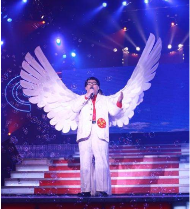 從勵志的盲人歌手到人人唾棄，楊光怎麼就走到了今天這種地步？