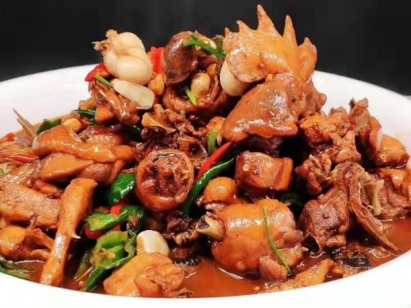 河南八大特色美食,外地人下不去嘴,卻是本地人的心頭愛 河南八大特色美食,外地人下不去嘴,卻是本地人的心頭愛