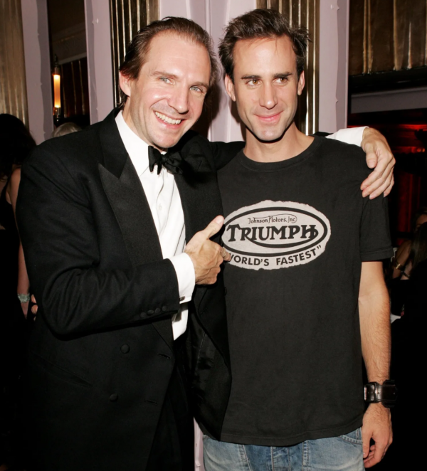 伏地魔只能他來演!拉爾夫·費因斯:“我演自己想演的角色” 伏地魔只能他來演!拉爾夫·費因斯:“我演自己想演的角色”