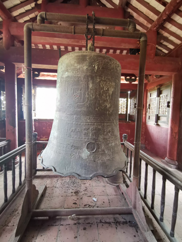 雷州有座千年古祠，全國罕見的五代石人石狗