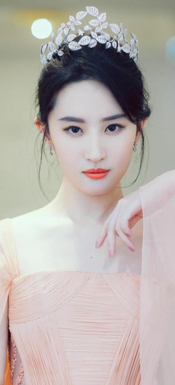 神仙姐姐劉亦菲高畫質桌布