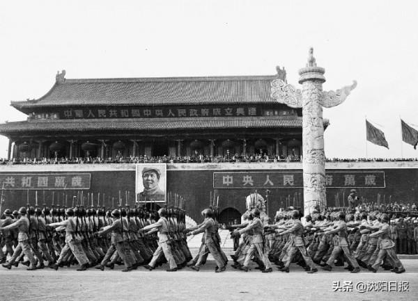 他是開國大典禮炮分隊指揮長,兒子從未見過他,因為他一直在打仗 他是開國大典禮炮分隊指揮長,兒子從未見過他,因為他一直在打仗