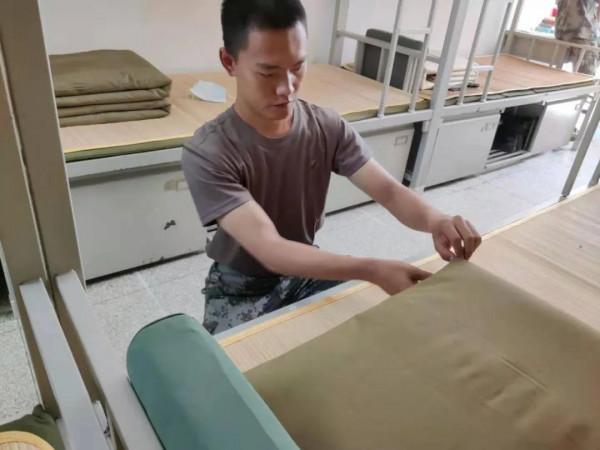 新兵入營已10天,他們表現怎麼樣? 新兵入營已10天,他們表現怎麼樣?