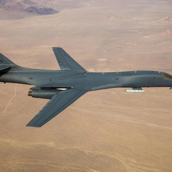 老當益壯！B-1B 槍騎兵全面開展高超音速武器攜帶打擊能力升級改造