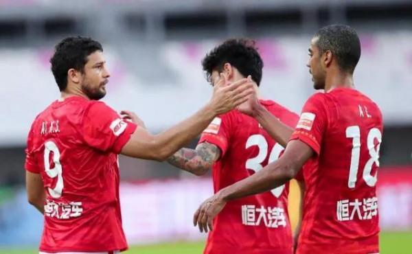 近幾年商界最悲催的莫不過張近東、許家印 近幾年商界最悲催的莫不過張近東、許家印