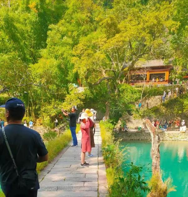 「原創詩詞」李遂生 | 才女回孃家 拙詩描繪她(絕律十六首)