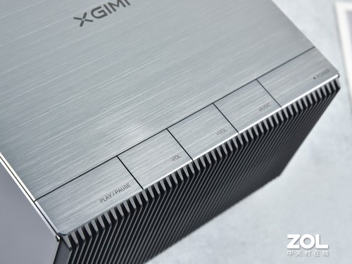 智慧影院天花板 極米4K旗艦外觀設計爆贊