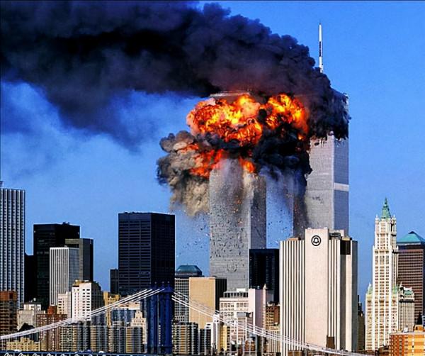美國世貿大廈是怎麼倒塌的，到底是恐怖襲擊，還是另有陰謀？