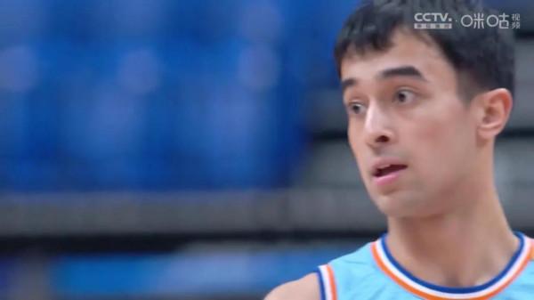 太打臉新疆的後衛了