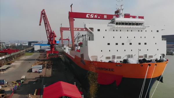 中國建全球最大“火車航母”，美方想出巨資購買，有何特殊之處？