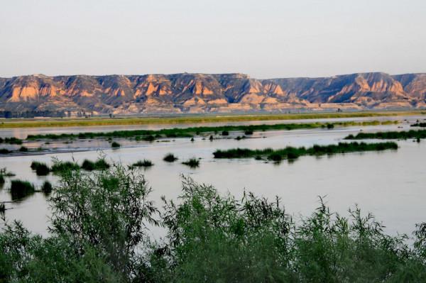 堡安村——殷濟其人其墓