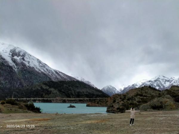 然烏湖邊的這樣的事情，你們遇見過嗎？