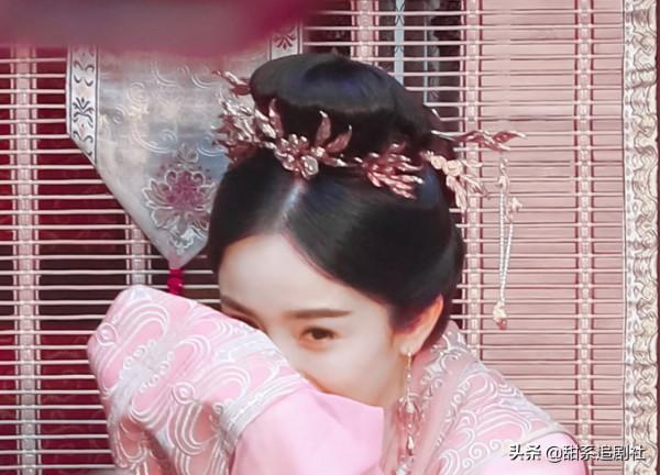 3天將播4部新劇,楊冪、蔣勤勤隔空對壘,劇王花落誰家? 3天將播4部新劇,楊冪、蔣勤勤隔空對壘,劇王花落誰家?