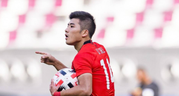 6輪才出場80分鐘！足壇名宿之子慘遭冷落，蹉跎歲月淪為上港雞肋