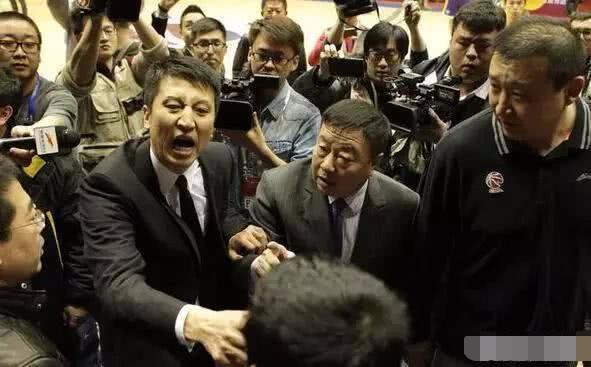 揭開真相，CBA史上的汙點，“紅山體育館慘案”到底是怎麼回事？