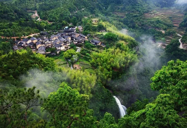 2022年的第一場旅行，就從這19個絕美又安逸的古村古鎮開始吧