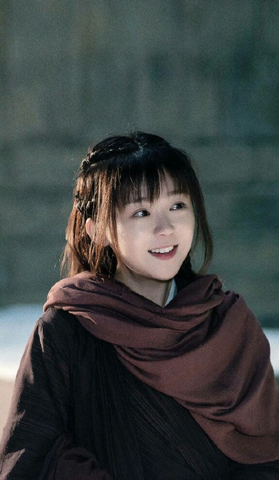 “清純校花”宋伊人：出道多年不溫不火，如今被傳背後有人撐腰