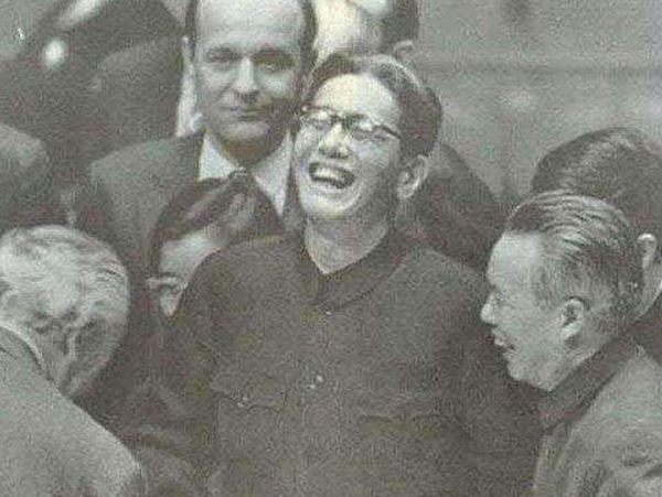 章含之回憶：與喬冠華在一起的最後五年，過得異常平靜