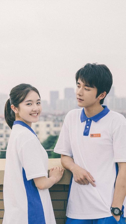 校服到婚紗的甜蜜劇