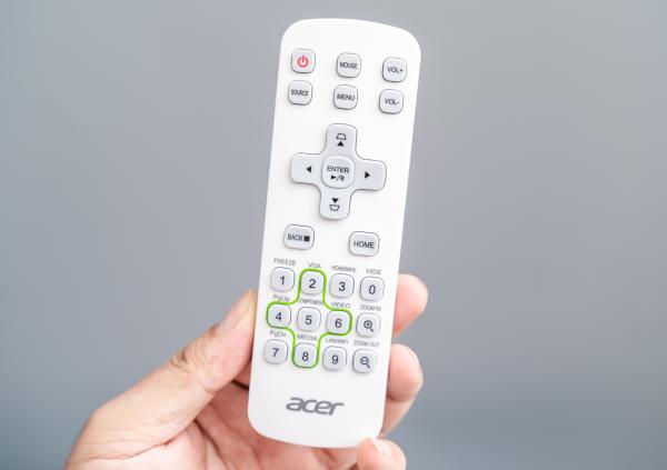 教您搭建4K家庭影院：使用宏碁X6800智慧投影儀，百寸大屏體驗