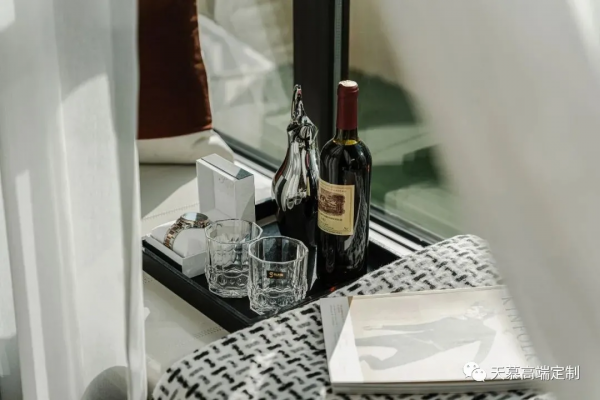 意式輕奢傢俱如何搭配才能適合家裝？看看下面案例就知道了