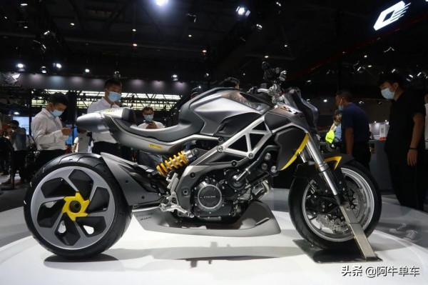 摩博會丨宗申賽科龍 公升級運動巡航驚豔來襲、多款新車釋出