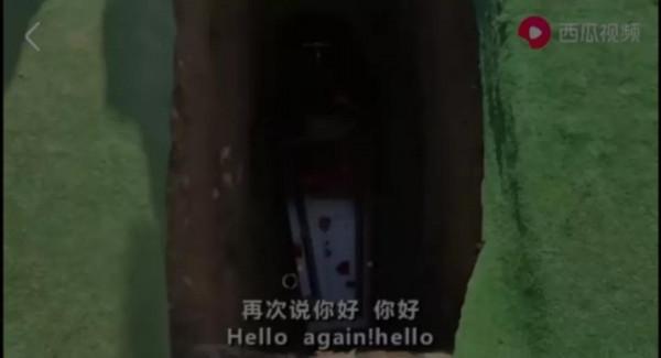 愛爾蘭一男子提前為自己的葬禮準備了一段錄音，把好友都逗笑了