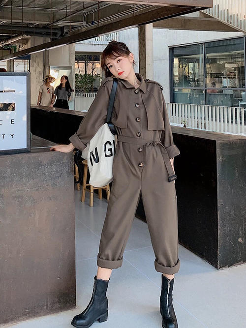 馬丁靴的這幾種時髦穿搭，讓你承包四季的時尚