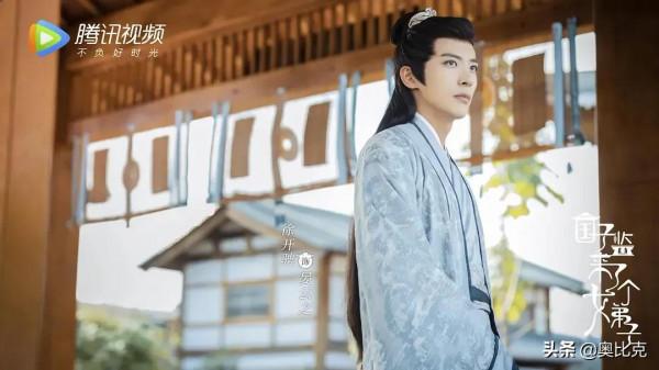 明明扮相普通，卻各個扮演絕世美男，這七個男星憑什麼？