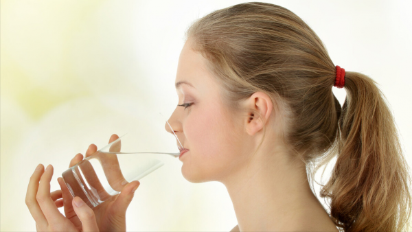 年紀大了有&OpenCurlyDoubleQuote;加齡臭&rdquo;？40歲之後做好4件事，或能緩解