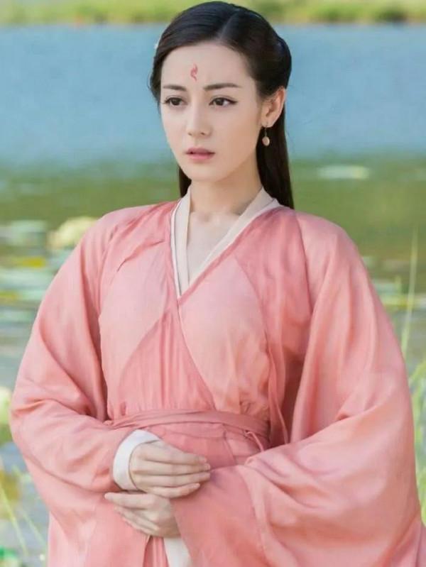 迪麗熱巴寫真集3