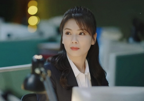 僅5天，湖南衛視這部新劇收視破1，萬茜終於遇對手了