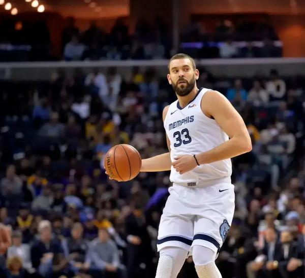 炸了！76人慾追湖人舊將，內線魔術師可助哈登爭冠