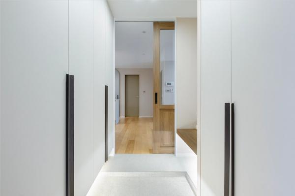 三口之家的106㎡學區房，屋主每天收拾乾淨，看著舒適住著也很爽