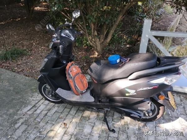 那個釣蝦仔又來了，順便開光新做的小物竿