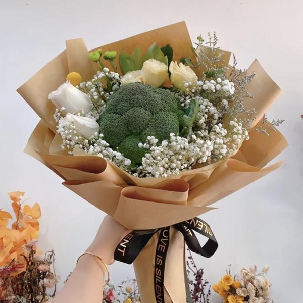 郭晶晶送給霍啟剛一束蔬菜花 這是咋情況？快來康康蔬菜花語