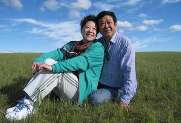 72歲老戲骨王馥荔：巔峰時選擇結婚做顧家媽媽，今兒子是她的驕傲